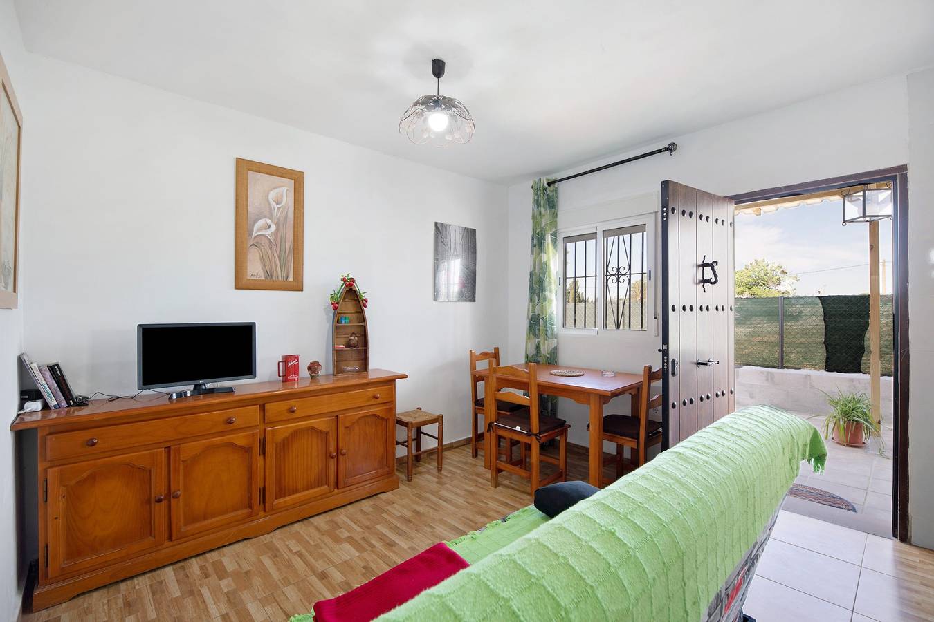 Casa de vacaciones 'Casa Manoli 3 Chiclana' con terraza privada y jardín privado in Los Franceses-La Vega, Chiclana de la Frontera