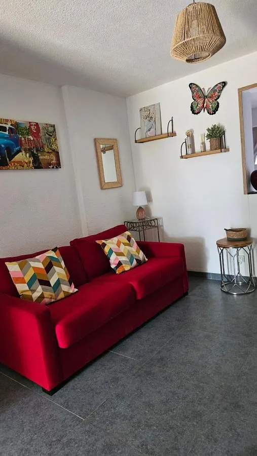 Appartement de vacances pour 4 personnes, avec jardin ainsi que vue et piscine - 1