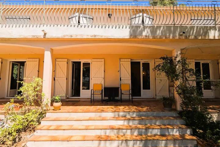 Villa pour 4 personnes, avec jardin à La Garde