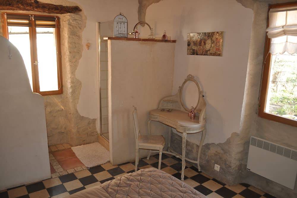 \"La Maison du Verger\" Gîte dans maison de caractère Xviiième Jardin, piscine in Chamborigaud, Parc national des Cévennes