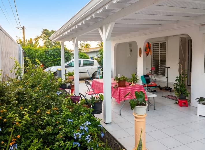 Maison de vacances pour 2 personnes, avec piscine ainsi que terrasse et jardin - 1
