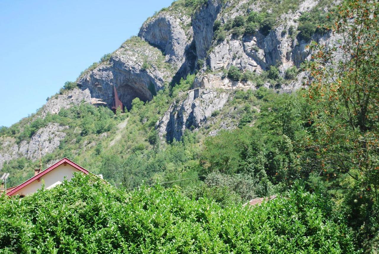 Les Terrasses De Castelmerle in Niaux, Parc naturel régional des Pyrénées ariégeoises