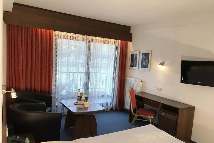 Hotel für 2 Personen, mit Whirlpool und Terrasse in Boppard - 3
