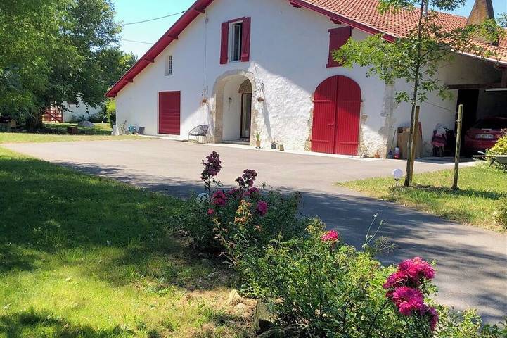 Gîte pour 2 personnes, avec Jacuzzi à Peyrehorade