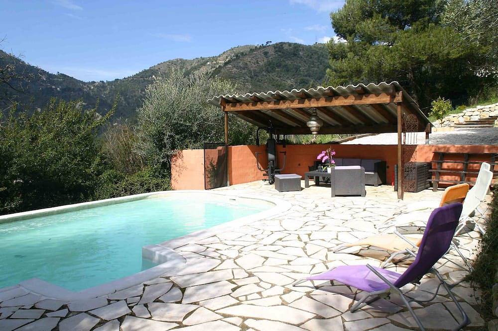 Superb 180m2 villa 15min from the Promenade des Anglais on 1800m2 of garden in Drap, Côte méditerranéenne (France)