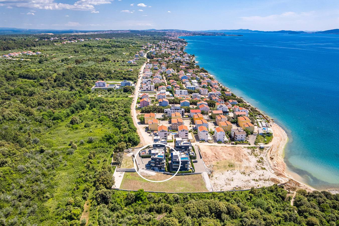 Ganze Wohnung, The Skyview Penthouse -Waterfront Pool Residence in Strand Kožino, Zadar (Kommun)