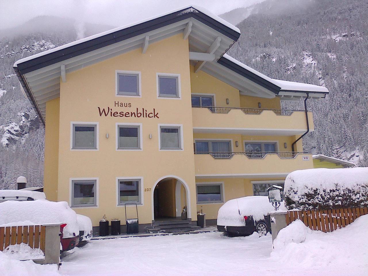 Doppelzimmer mit Dusche/Wc in Stubaier Alpen, Längenfeld