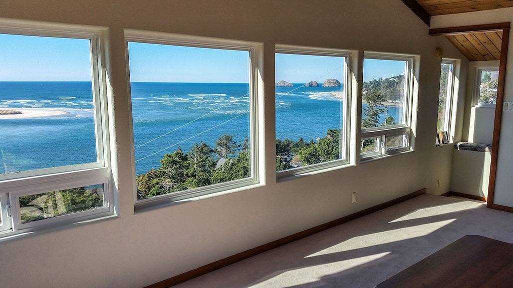 Atemberaubende Aussicht auf die Bucht und das Meer !! in Netarts, Tillamook County