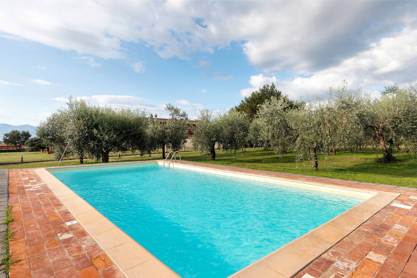 Villa 'Ringo' mit privatem Pool, privatem Garten und Wi-Fi in Capannori, Lucca Provinz
