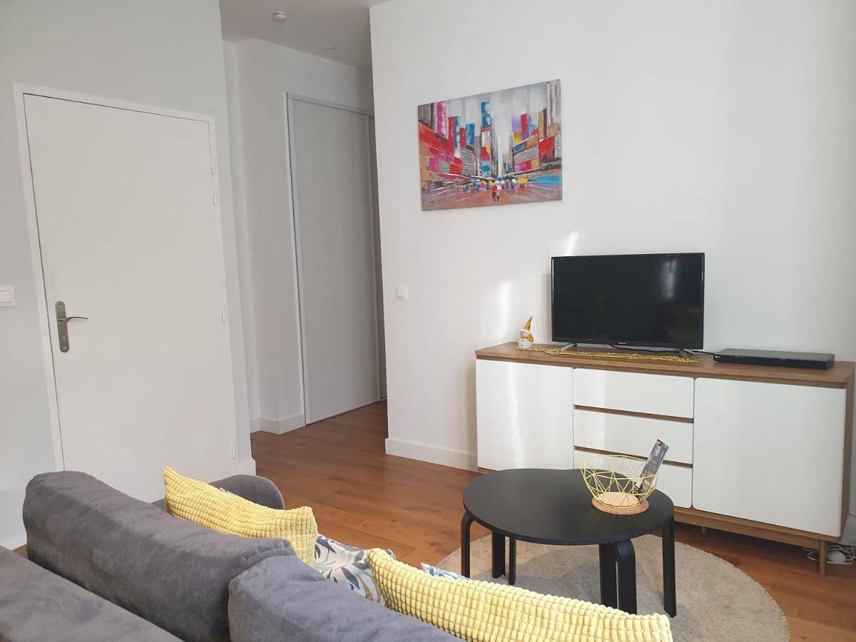Appartement entier, Apartment in Saint-Nectaire, Parc naturel régional des Volcans d'Auvergne