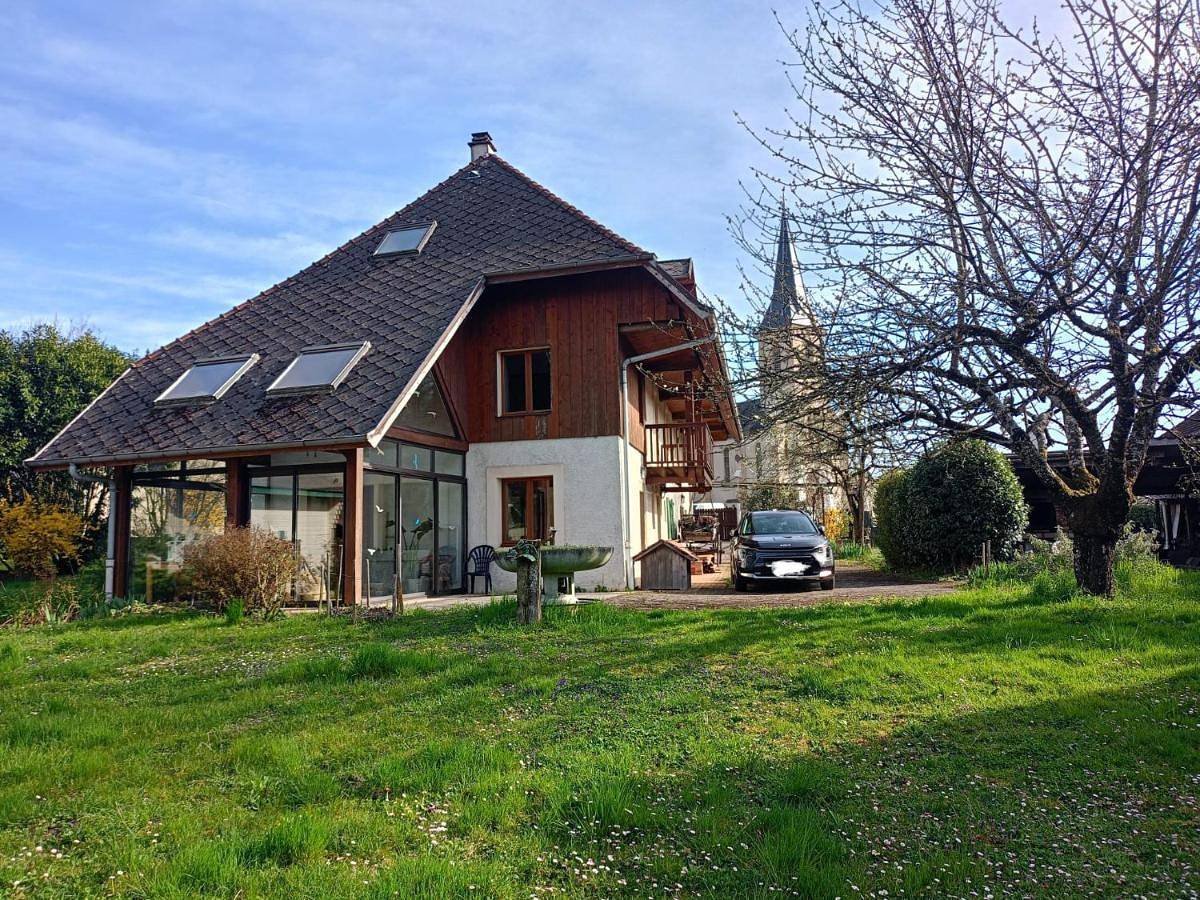 Appartement de vacances entier, La maison de la Felicidad in Boussy, Région d'Annecy