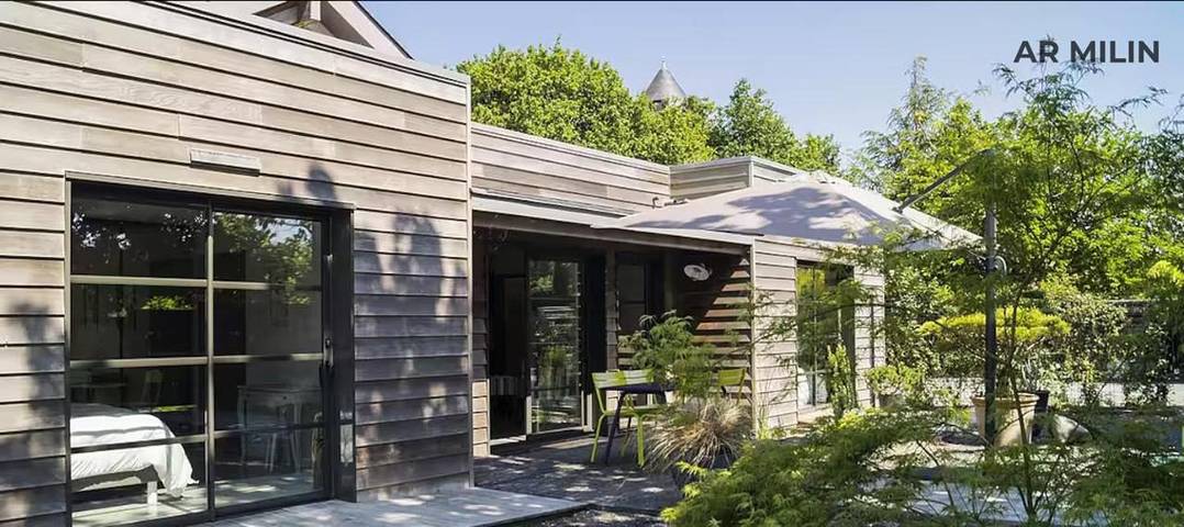Location de vacances pour 2 personnes, avec jardin ainsi que terrasse et piscine à Cordemais - 2