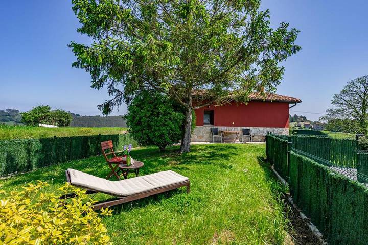 Casa rural para 2 personas, con jardín en Ribadesella