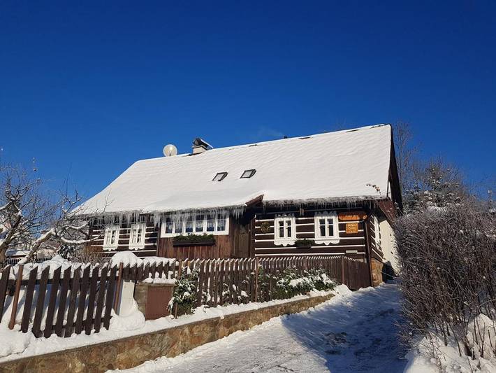 Apartament wakacyjny dla 19 osób, z widok i ogród, zwierzęta dozwolone w Rokytnice nad Jizerou