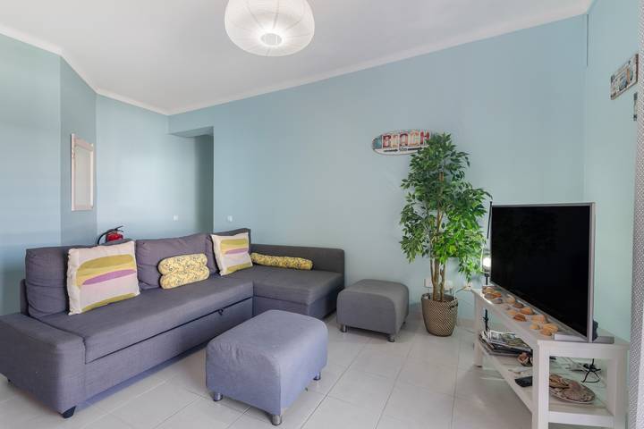 Holiday Home 'Mantamar Beach Ap' with Balcony, Wi-Fi and Air Conditioning in Manta Rota, Vila Nova de Cacela