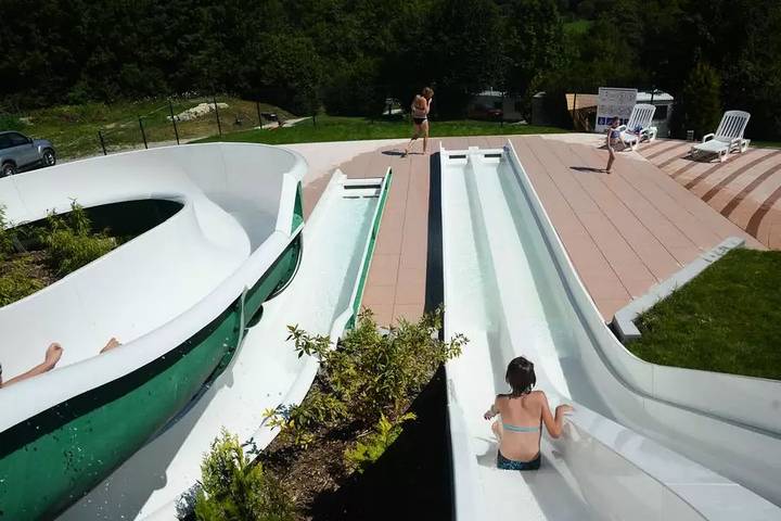 Wohnwagen für 4 Personen, mit Terrasse und Pool, mit Haustier in Franche-Comté - 4