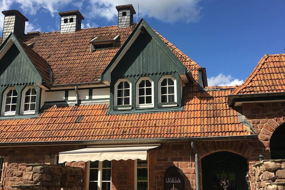 Ferienwohnung \"Wildblick\" – Stilvolles Wohnen in historischem Ambiente in Mürlenbach, Vulkaneifel