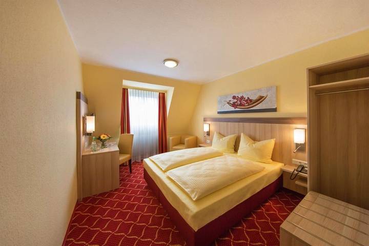 Hotel voor 2 personen, met Terras in Troisdorf