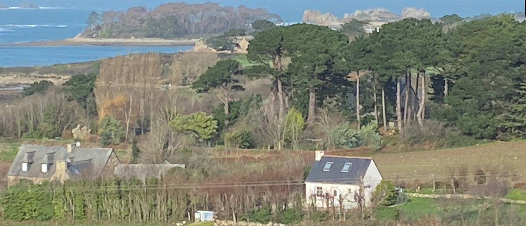 Petite maison bord de mer - Plougrescant in Plougrescant, Côte de Granit Rose