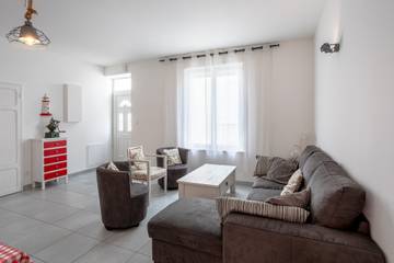 Holiday Rental for 7 People in Les Sables-d'Olonne, Vendée, Photo 1