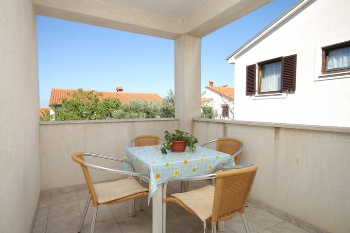 Ferienwohnung für 5 Personen, mit Balkon/Terrasse in Mali Lošinj