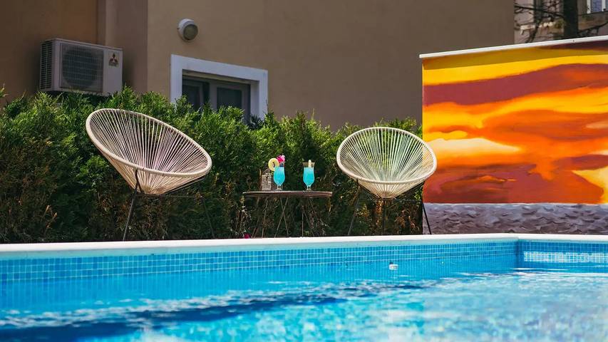 Ferieleilighet for 4 personer, med badebasseng - 1