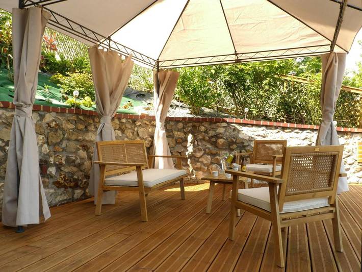 Gîte pour 5 personnes, avec vue et jardin à La Rivière-Saint-Sauveur - 4