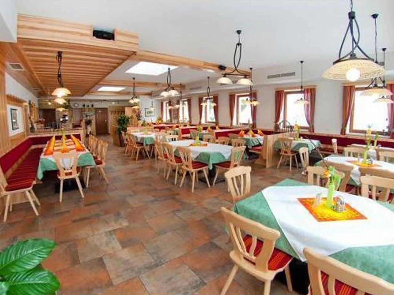 Gasthaus Pranzl-Kleinschönleiten - Dreibettzimmer, Dusche, Wc, Süd in Laussa, Steyr-Land