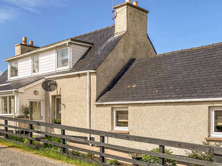 Glamping for 6 people, with garden in Lewis and Harris