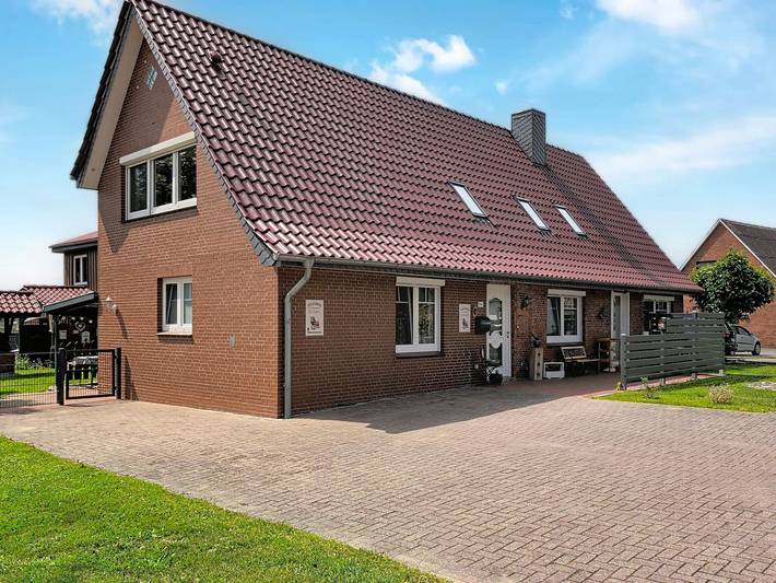 Ferienwohnung für 3 Personen, mit Terrasse und Garten in Wanna