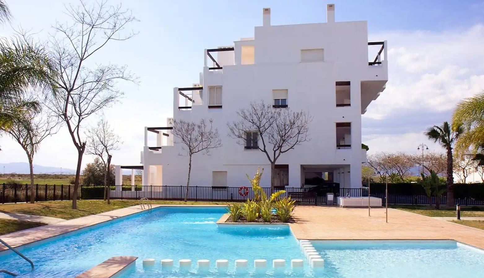 Bel appartement 2 chambres au Condado de Alhama Golf Resort avec piscines, climatisation, Wifi in Condado de Alhama, Alhama de Murcia