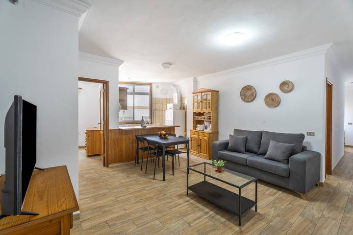 Vacation rental for 4 people, with balcony in Tenerife