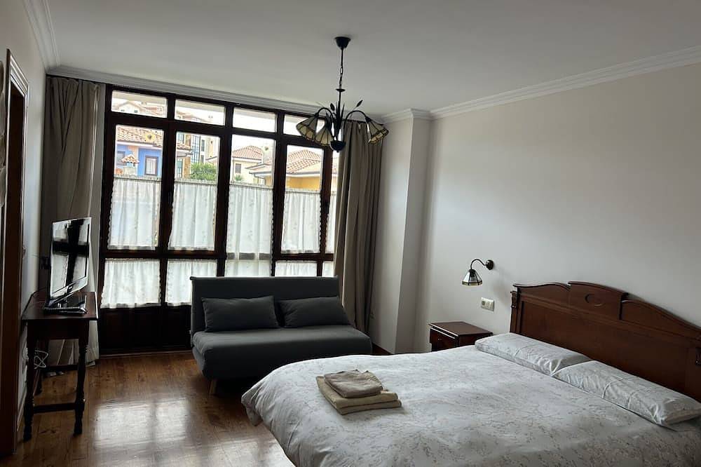 Casa vacacional en Colombres. Ideal para familias. Se admiten mascotas in Colombres, Ribadedeva