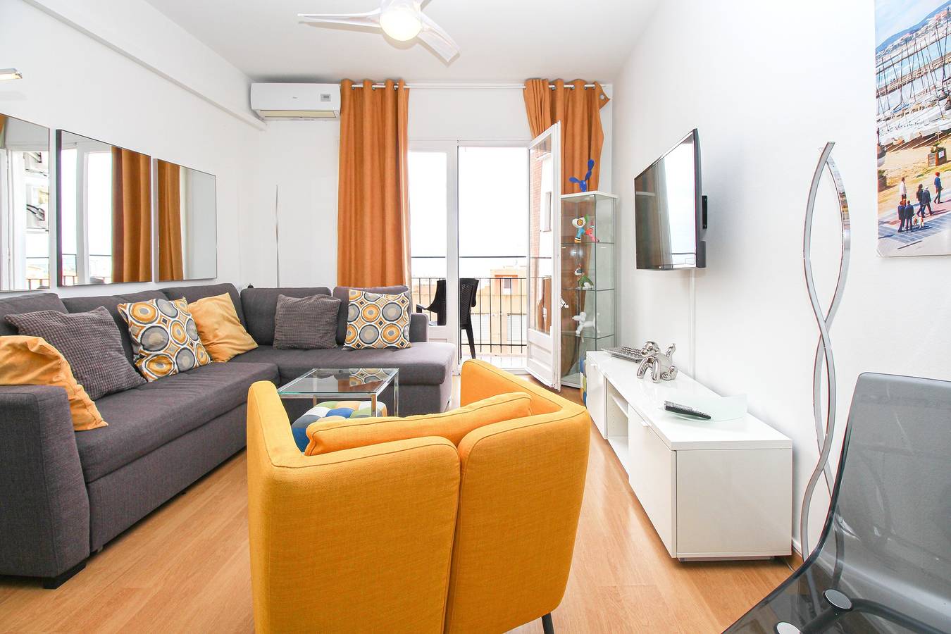Hel lejlighed, Ferielejlighed for 2 personer med balkon in Sitges, Garraf