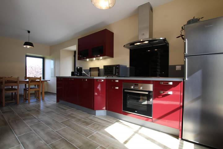 Gîte pour 6 personnes, avec terrasse à Saint-Pair-sur-Mer - 3