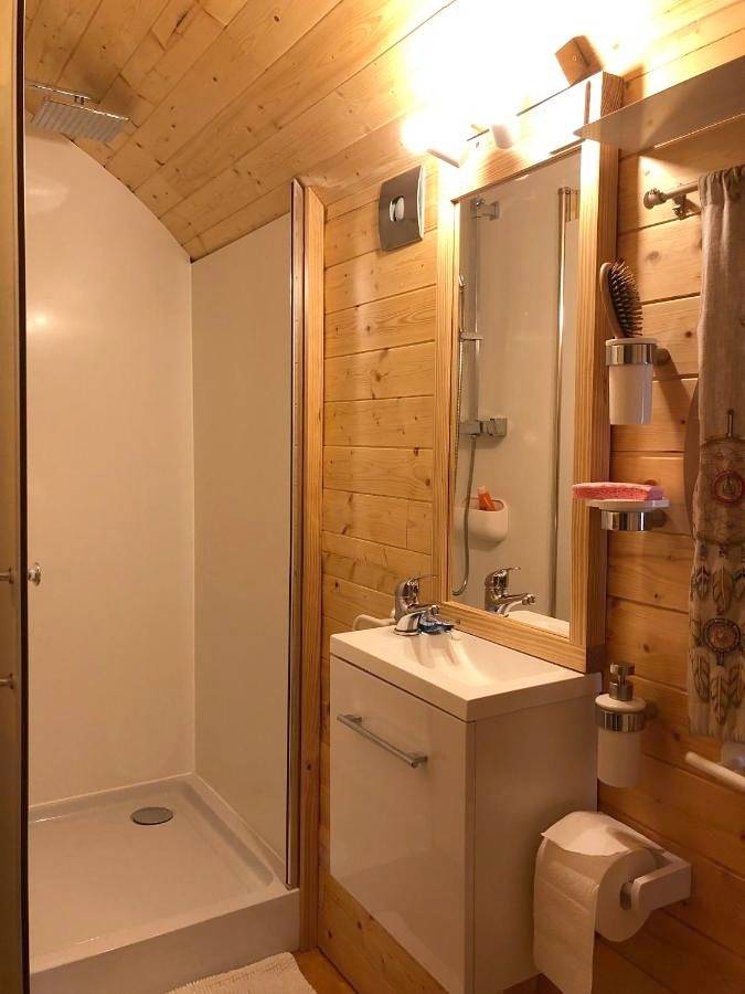 Deluxe Room (2 Adults + 1 Child) in Milly-la-Forêt, Parc naturel régional du Gâtinais français