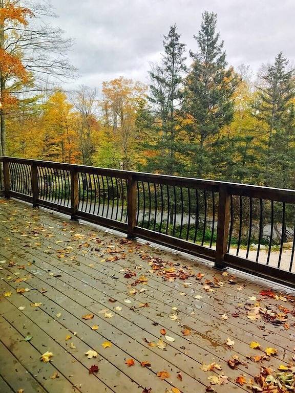 Timber Frame Home - Großartige Lage - Kochküche - Whirlpool für 7 Personen! in Killington, Rutland County