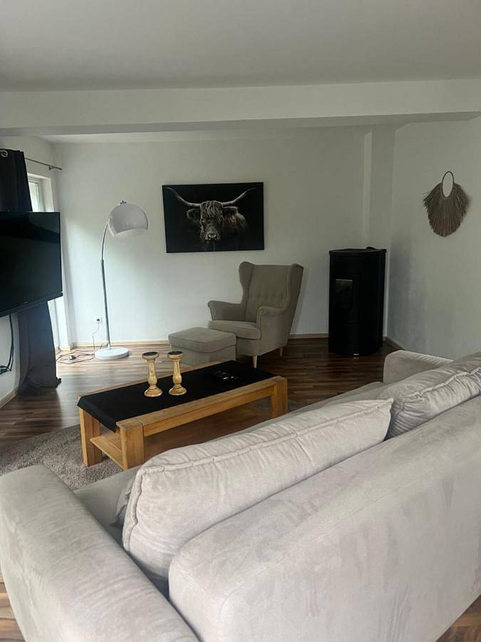 Ganze Wohnung, One-Bedroom Apartment in Wiehl, Oberbergischer Kreis