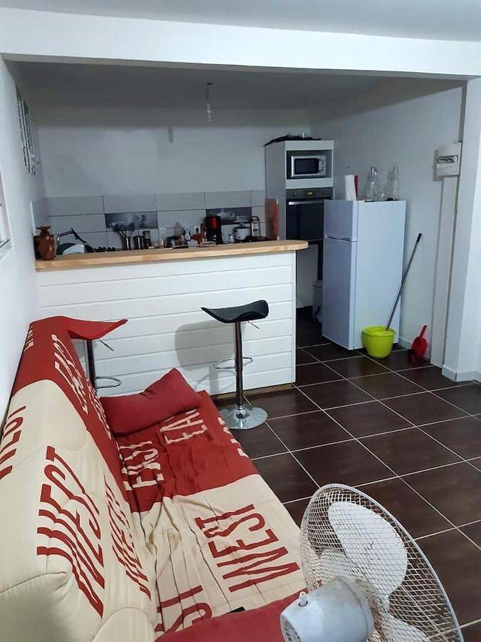 Gîte pour 4 personnes à Saint-Esprit (homonymie) - 4