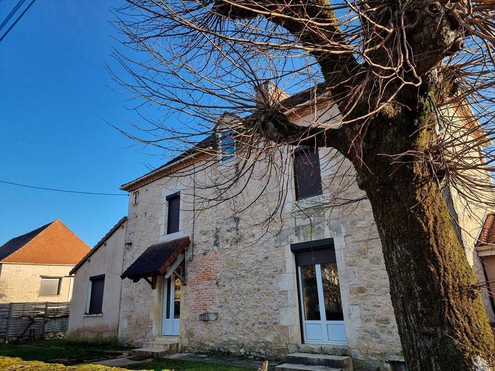 Gîte pour 6 personnes, avec jardin à Mayac
