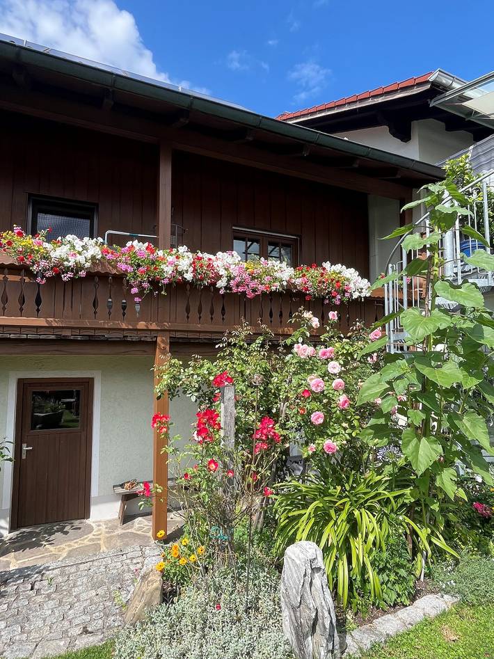 Ferienwohnung für 5 Personen, mit Terrasse am Chiemsee