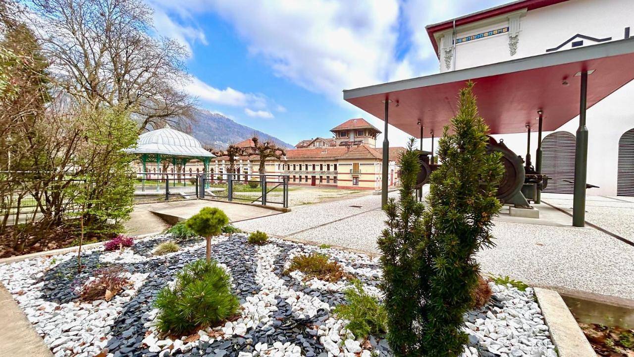 Appartement entier, Two-Bedroom Apartment in Allevard, Isère