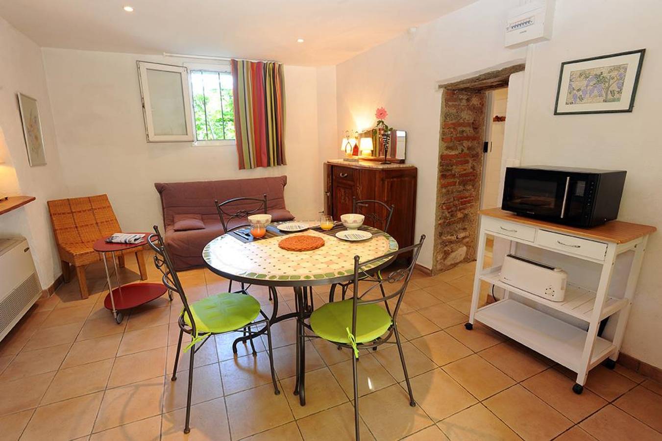 Gîte für 2 Personen mit Terrasse in Millas, Perpignan und Umgebung