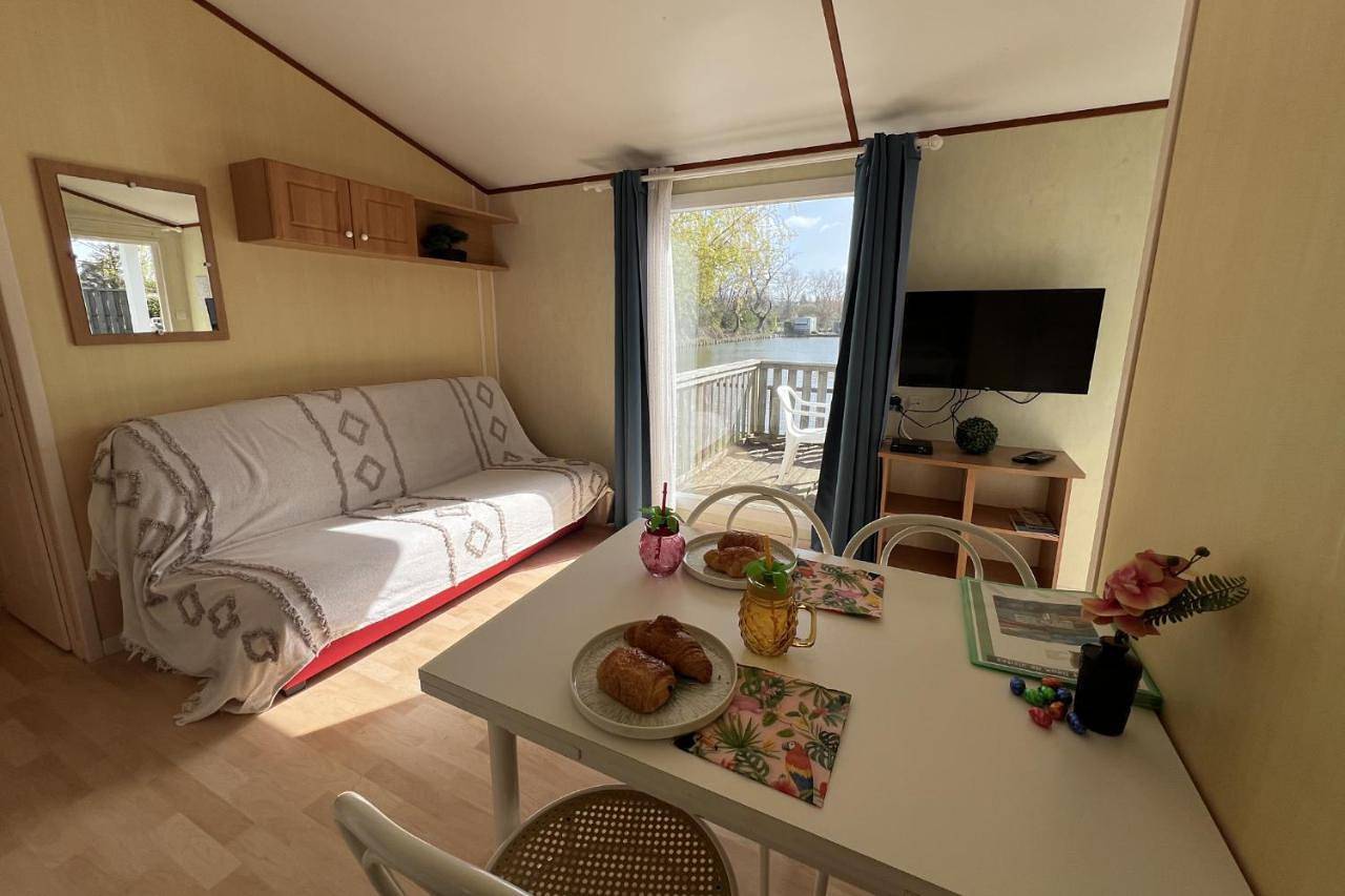 Mobile Home in Lac d'Ardres, Ardres