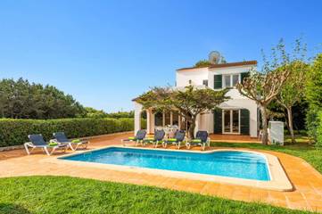 Villa in Ciutadella, Coast of Menorca für 6 