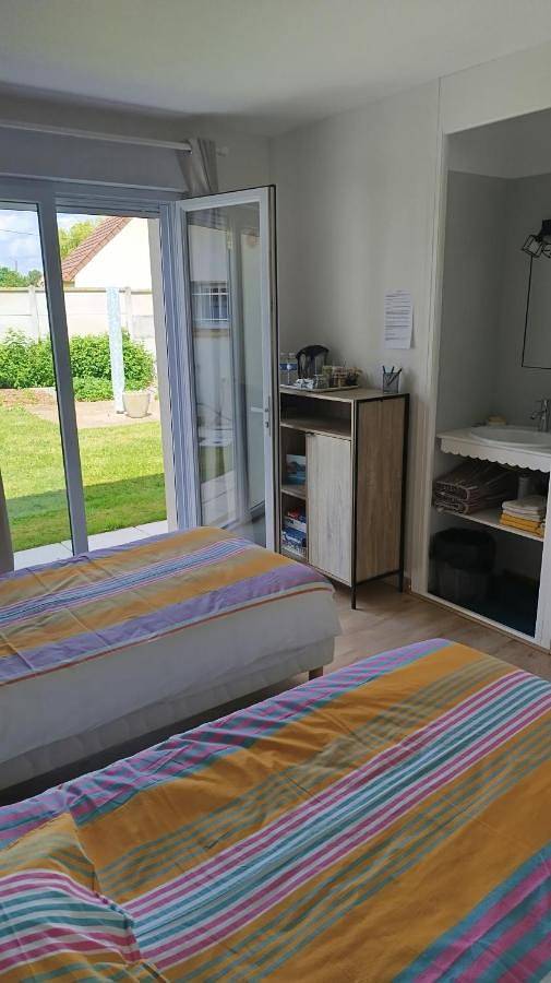 Location de vacances pour 2 personnes, avec jardin et terrasse à Rouillon - 3