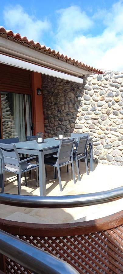 Casa rural para 6 personas, con vistas además de piscina y jardín en Mogán - 4