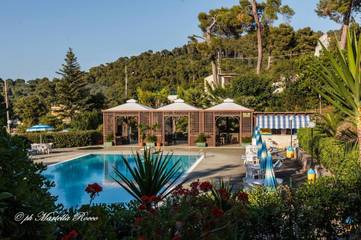 Location de vacances pour 4 personnes, avec piscine et jardin, animaux acceptés dans Rodi Garganico