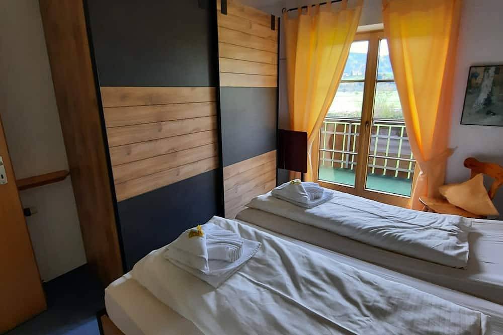 Ganze Wohnung, Ferienwohnung \"Hörnerblick 32\" mit Bergblick, Balkon und Wlan in Sonthofen, Bayerisch Schwaben