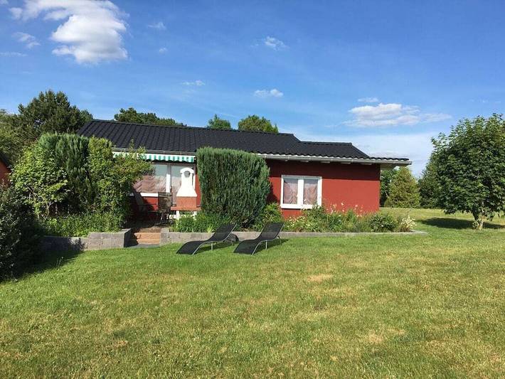 Ferienhaus für 5 Personen, mit Terrasse und Garten in Daun